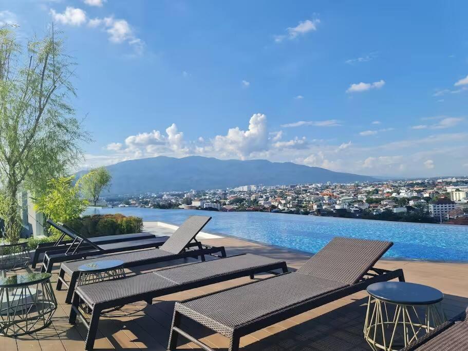 Astra Sky River High Floor,3 Bedrooms 97㎡ 山景房带浴缸 شيانغ ماي المظهر الخارجي الصورة