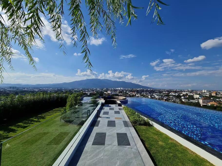 Astra Sky River High Floor,3 Bedrooms 97㎡ 山景房带浴缸 شيانغ ماي المظهر الخارجي الصورة